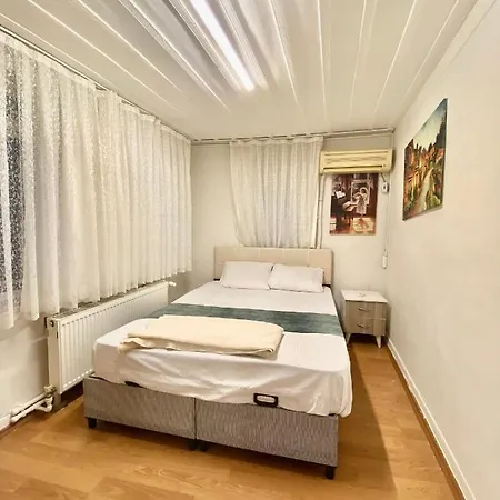 فيلة Sultanahmet Mansion *